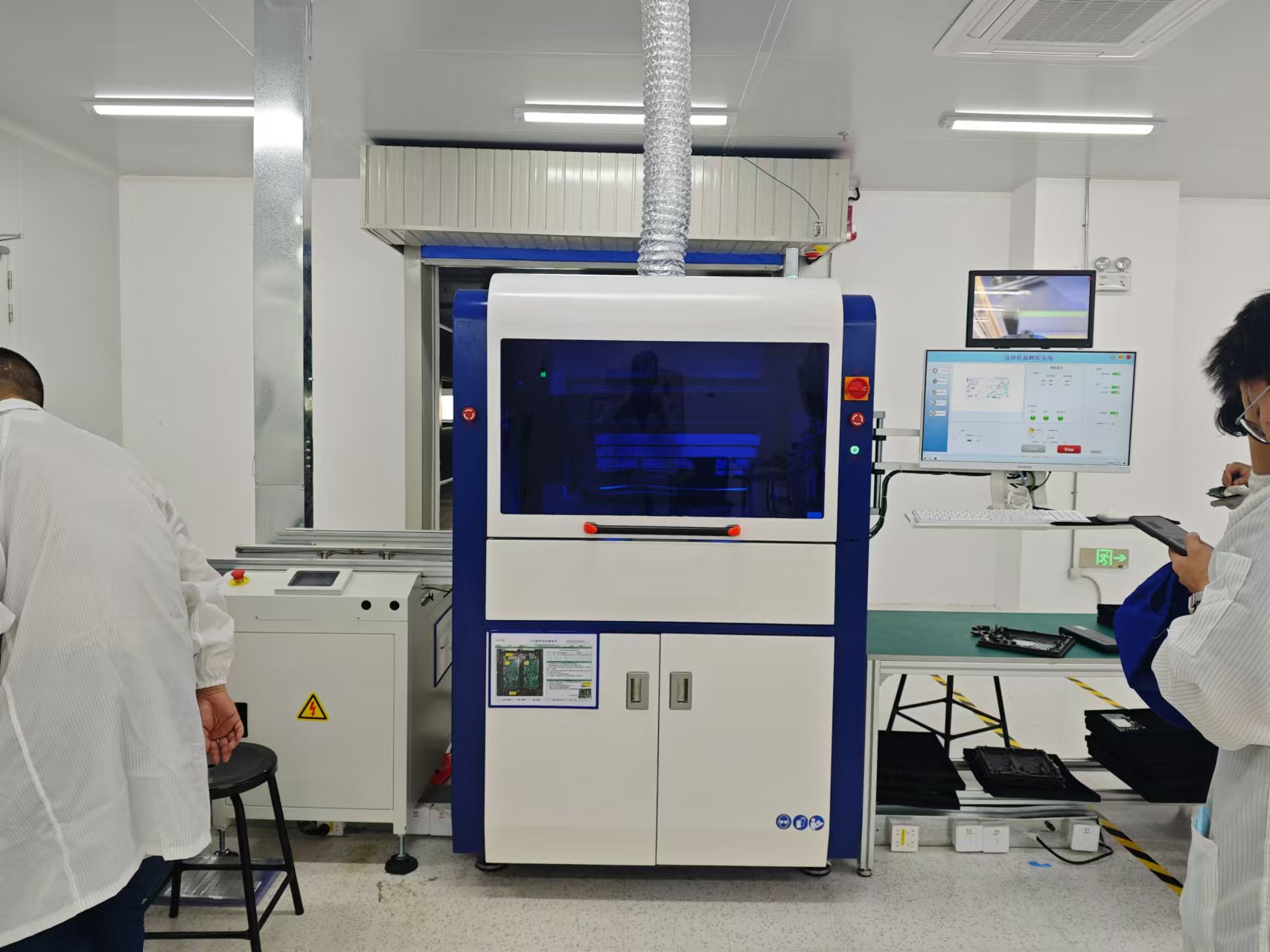 客戶(hù)自行使用選焊設(shè)備生產(chǎn)